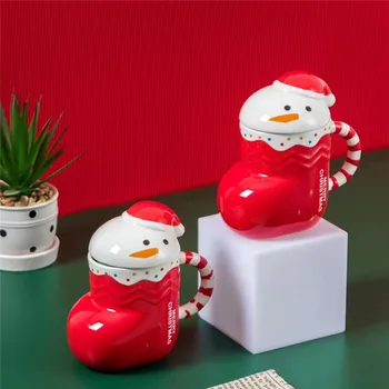 440 мл 3D Снежен човек, Коледни Ботуши Форма на Керамични Кафеена Чаша с Капак Порцеланова Овесени ядки Вода Мляко Кафеена Чаша Коледни Подаръци за Деца